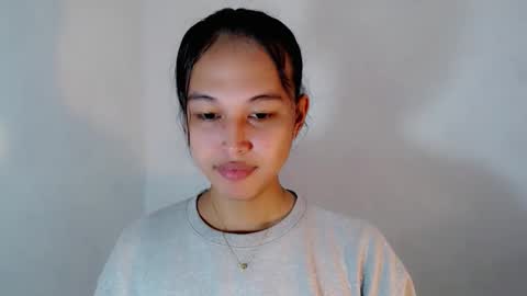 Snapshot of darling_sweetheartxx chatting on October 5, 1:51 pm YOUR ATHENA online show from October 5, 1:51 pm