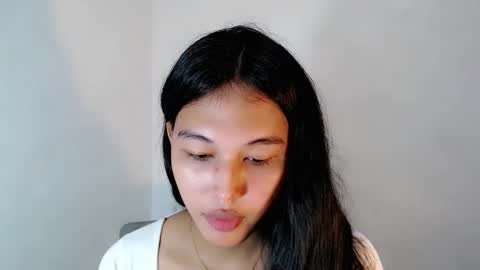 Snapshot of darling_sweetheartxx chatting on October 3, 9:34 pm YOUR ATHENA online show from October 3, 9:34 pm