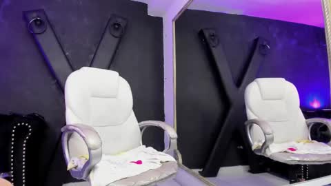 Darling online show from February 26, 6:37 pm