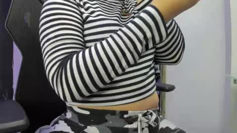 Darling online show from January 15, 2:04 pm