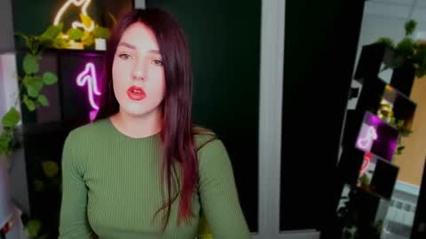 darly honey online show from April 9, 11:16 am