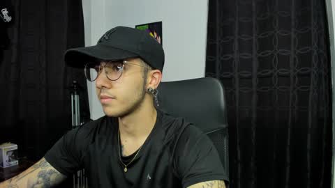 dash lowell   online show from February 8, 9:04 pm