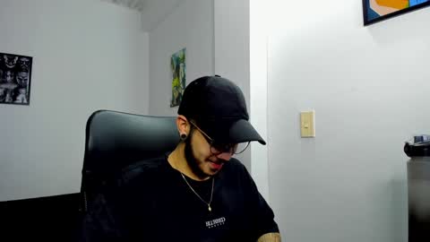 dash lowell   online show from January 12, 6:49 am