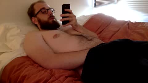 Snapshot of dav_luv4u chatting on October 30, 7:47 pm dav_luv4u online show from October 30, 7:47 pm