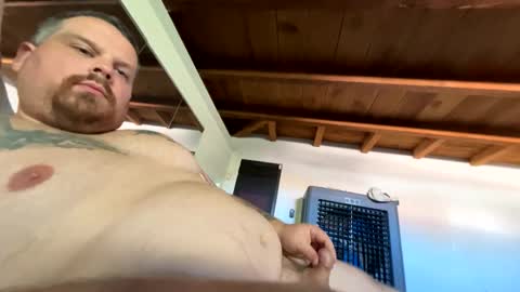 Snapshot of dave52535 chatting on October 17, 7:07 pm dave52535 online show from October 17, 7:07 pm