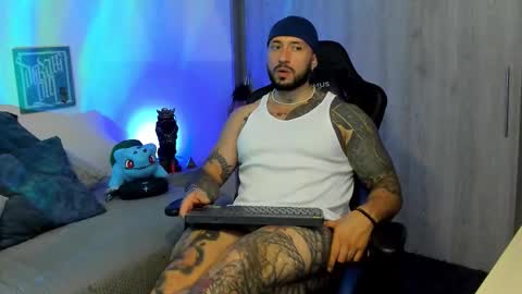 DAVE MAX online show from November 27, 2:52 am