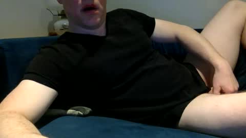 daveb709709709 online show from March 1, 3:11 am