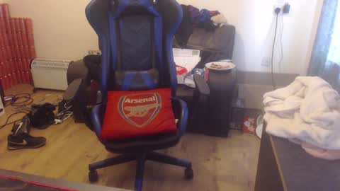 dave online show from February 8, 9:46 am