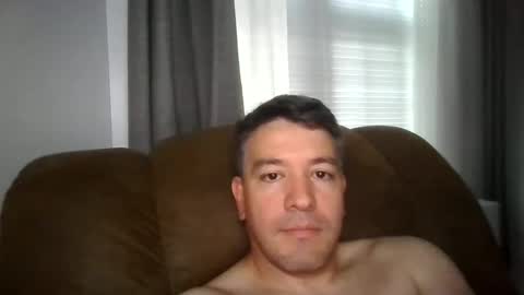 Snapshot of david334422 chatting on October 10, 6:47 pm david334422 online show from October 10, 6:47 pm