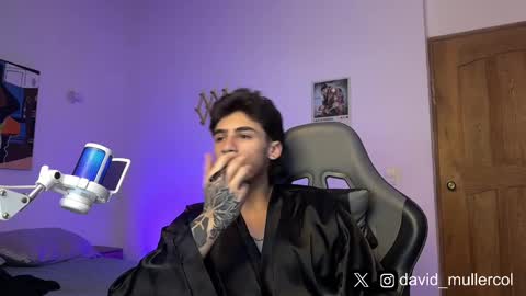 David online show from February 26, 6:48 pm