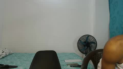 DavidSexxx777 online show from May 25, 3:45 am