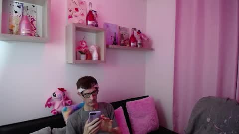 David Lucky 13  online show from March 21, 2:39 am