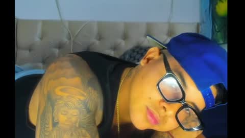 Lennon online show from April 13, 8:07 am