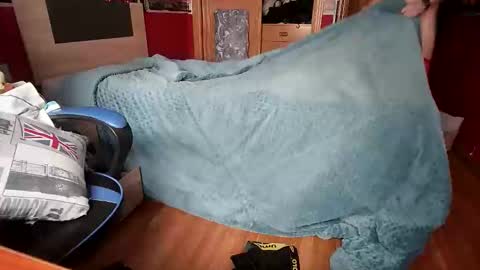 Hugo online show from February 2, 3:20 pm