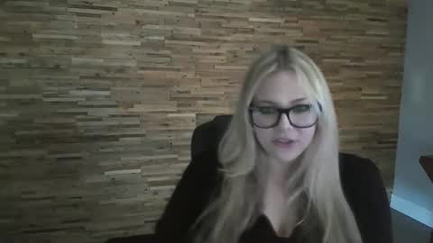 Davina online show from October 15, 10:21 pm