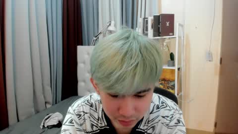 daniel online show from April 8, 7:06 pm