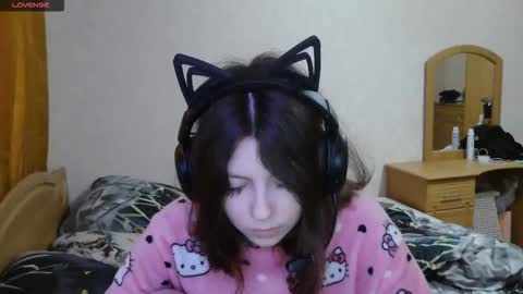 Alice online show from October 24, 8:15 am