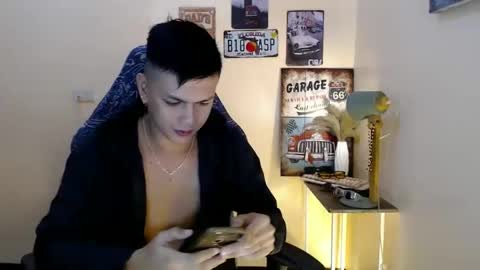 JC LOVER BOY online show from January 4, 8:16 pm