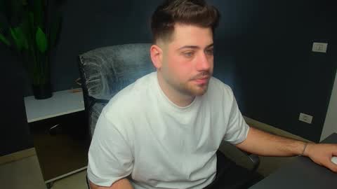 DaxGreer online show from April 3, 4:08 am