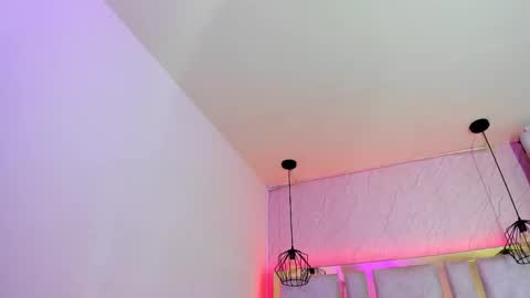 Snapshot of dayana_harlow2 chatting on October 1, 7:35 pm dayana_harlow2 online show from October 1, 7:35 pm