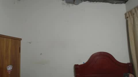 Dylon online show from October 5, 12:08 am