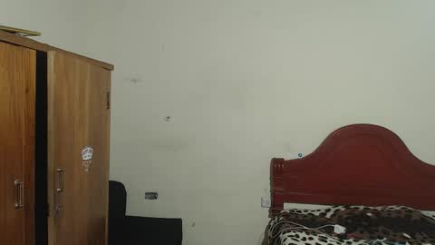 Dylon online show from January 17, 12:09 am