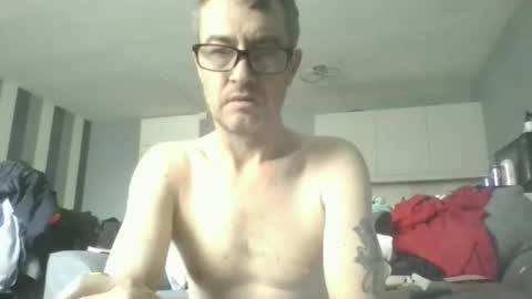 Dazzill online show from November 25, 12:15 pm