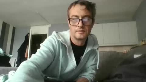 Dazzill online show from September 28, 3:43 pm