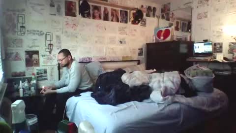 dbeamon92 online show from February 8, 6:33 pm