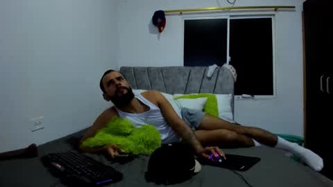 dcollins_ online show from January 15, 3:48 am