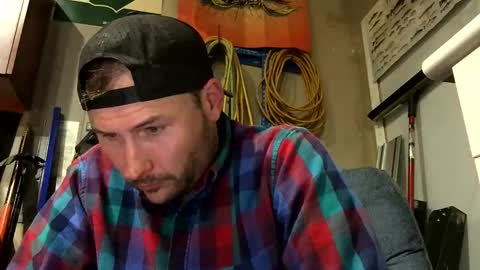 Snapshot of dconstruction chatting on September 25, 7:32 pm dconstruction online show from September 25, 7:32 pm