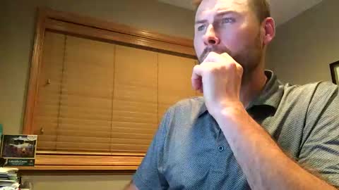 Snapshot of dconstruction chatting on October 2, 4:22 am dconstruction online show from October 2, 4:22 am