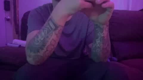 dcwells1992 online show from October 28, 10:16 am