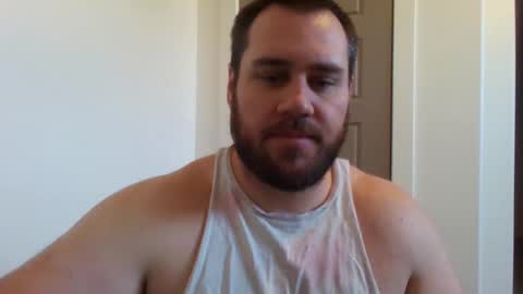 Snapshot of deadlifts_donuts chatting on January 10, 5:02 pm DeadliftsDonuts online show from January 10, 5:02 pm