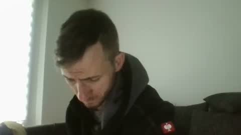 robert online show from April 20, 3:59 pm