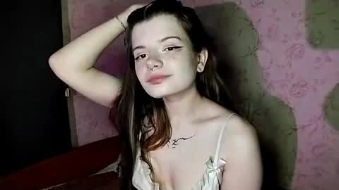 Camille online show from May 12, 6:28 pm