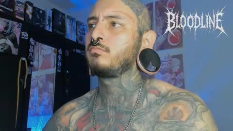    online show from December 3, 6:52 pm