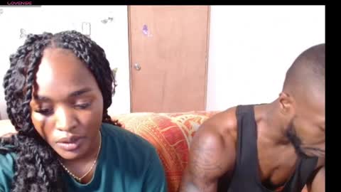 debayo online show from April 2, 9:55 pm