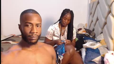 debayo online show from June 18, 1:22 am