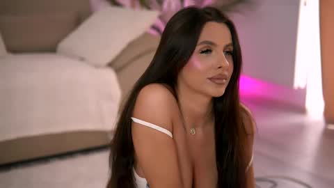 Tamara online show from June 6, 2:34 pm