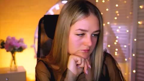 Debora online show from November 12, 3:42 am