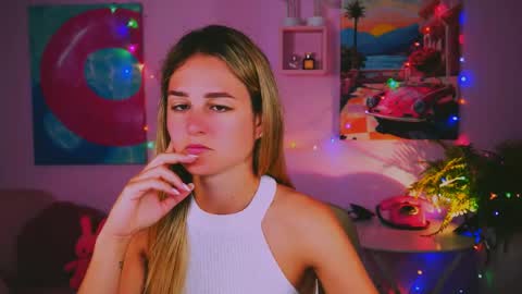 Debora online show from June 2, 3:30 am