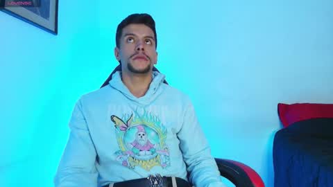 Santiago online show from March 3, 5:03 am