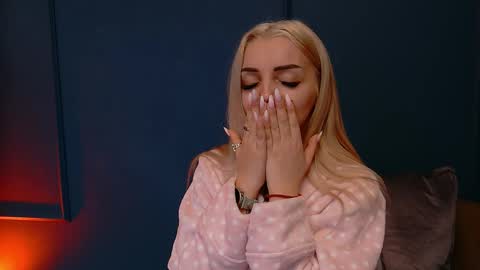 DeeaVIP online show from March 17, 7:13 am