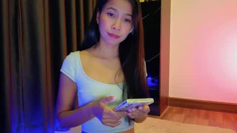 deedeedoll online show from November 21, 10:57 am