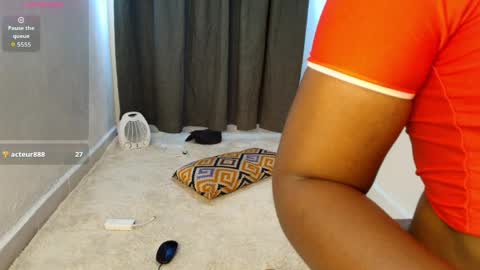 Dee online show from April 9, 6:19 am