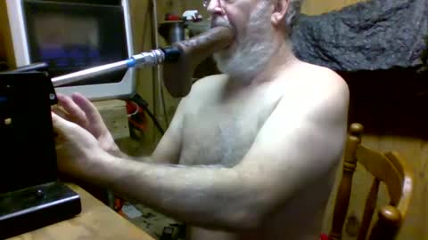 Deepthroat My Big Dildos online show from February 2, 5:59 pm