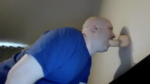deepthroatgay123456 online show from July 11, 1:14 pm