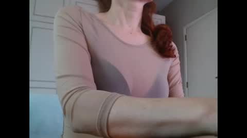 Snapshot of deessedivine chatting on February 13, 3:03 pm KamiDevi online show from February 13, 3:03 pm