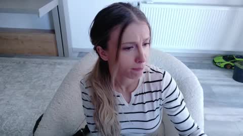 Di online show from March 4, 10:01 am